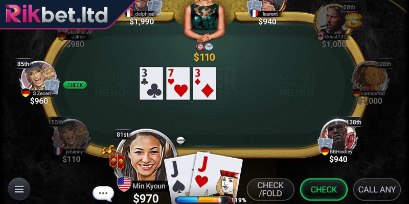 Stud Poker Là Gì RIKBET? Luật Và Chiến Thuật Hữu Ích Cho Bạn 3 Chọn thời điểm bluff